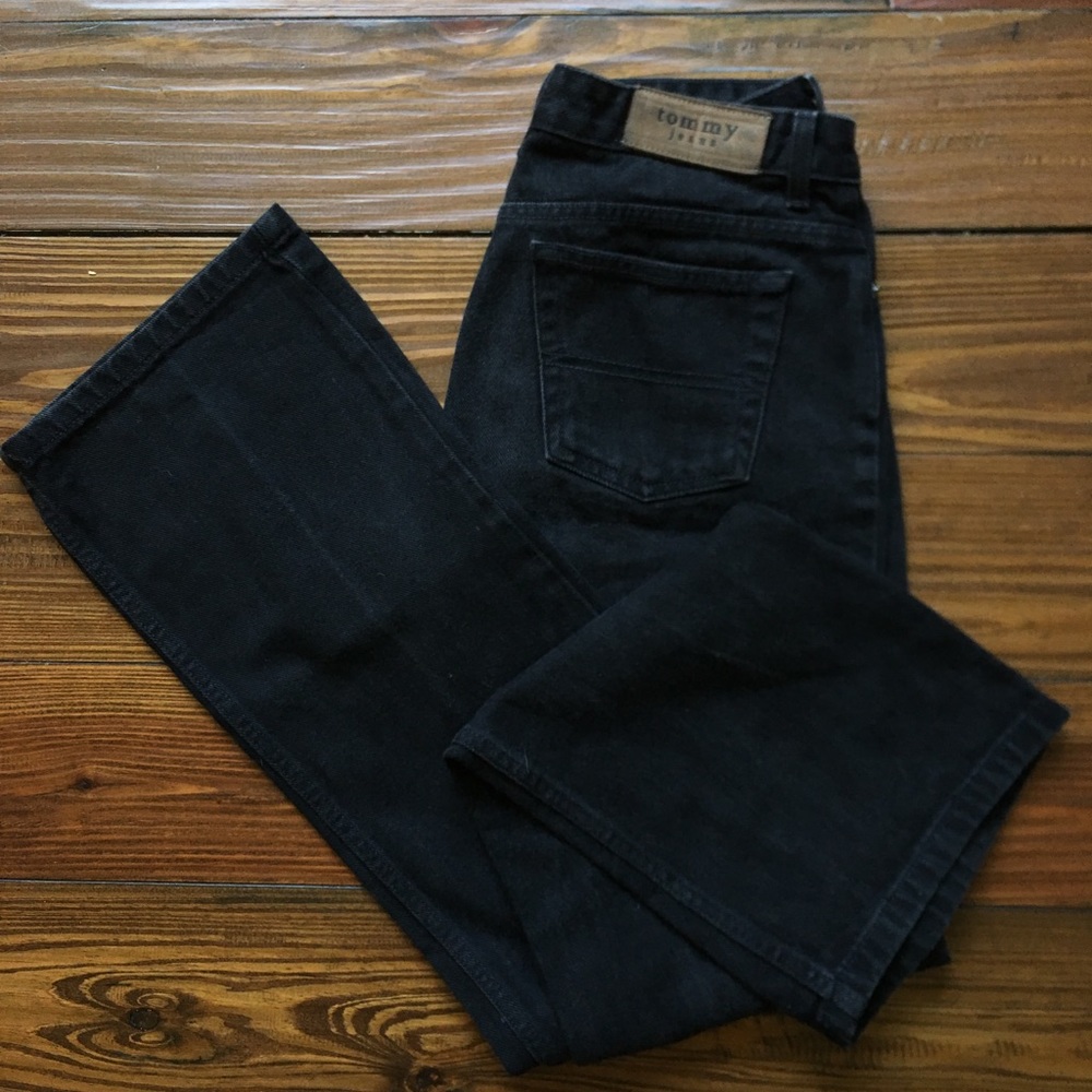 Black Tommy Jeans